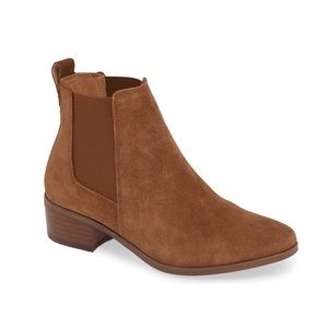 Make Offer - Steve Madden Chelsea boot